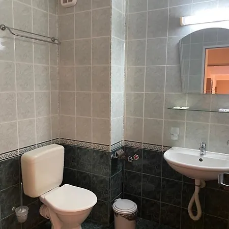 Хотел апарт