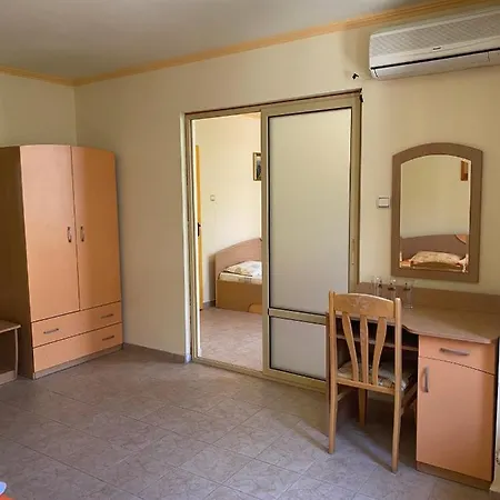 Хотел апарт